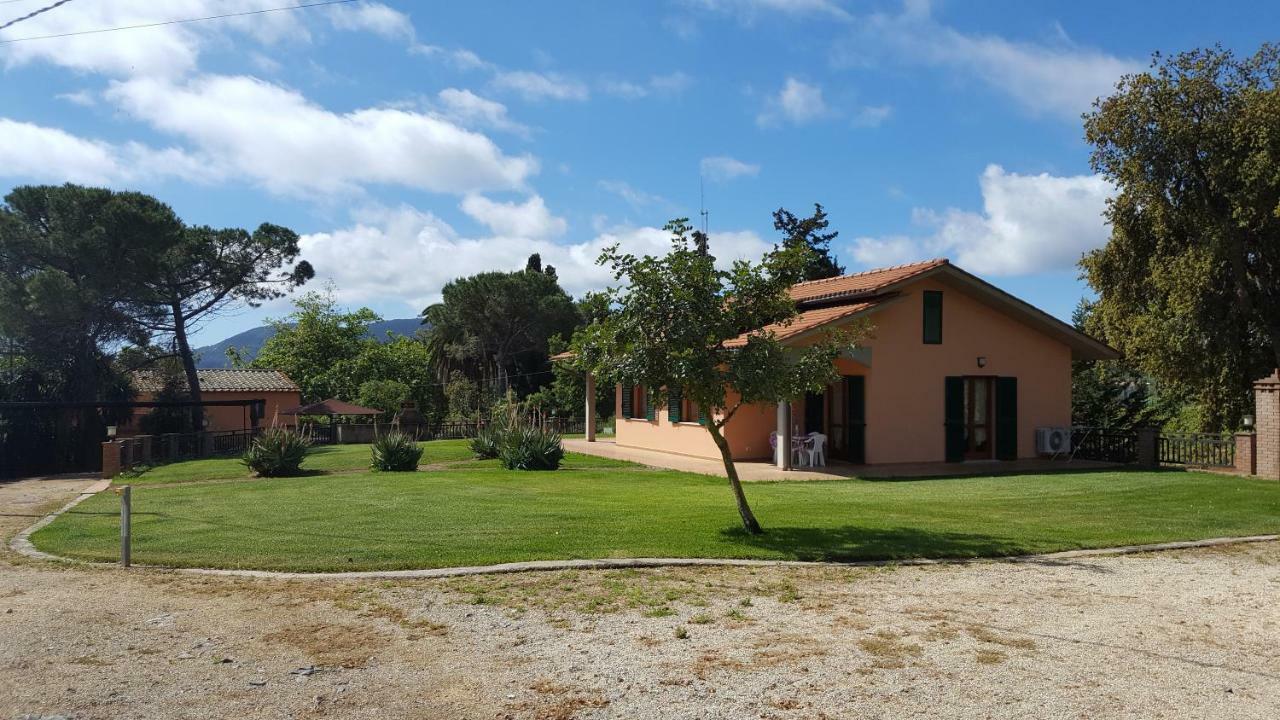 Agriturismo Rebua Porto Azzurro Buitenkant foto