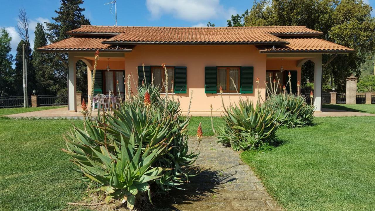 Agriturismo Rebua Porto Azzurro Buitenkant foto