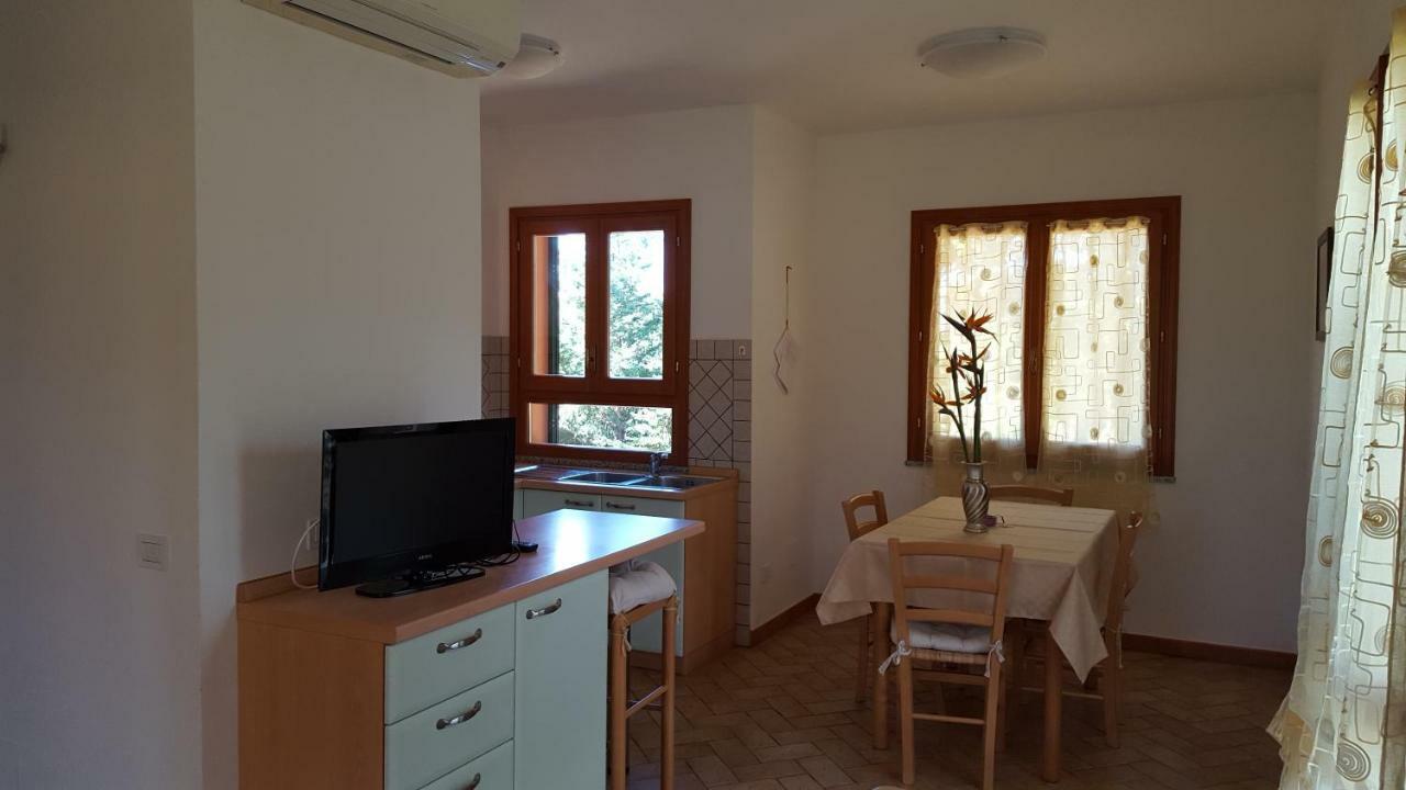 Agriturismo Rebua Porto Azzurro Buitenkant foto