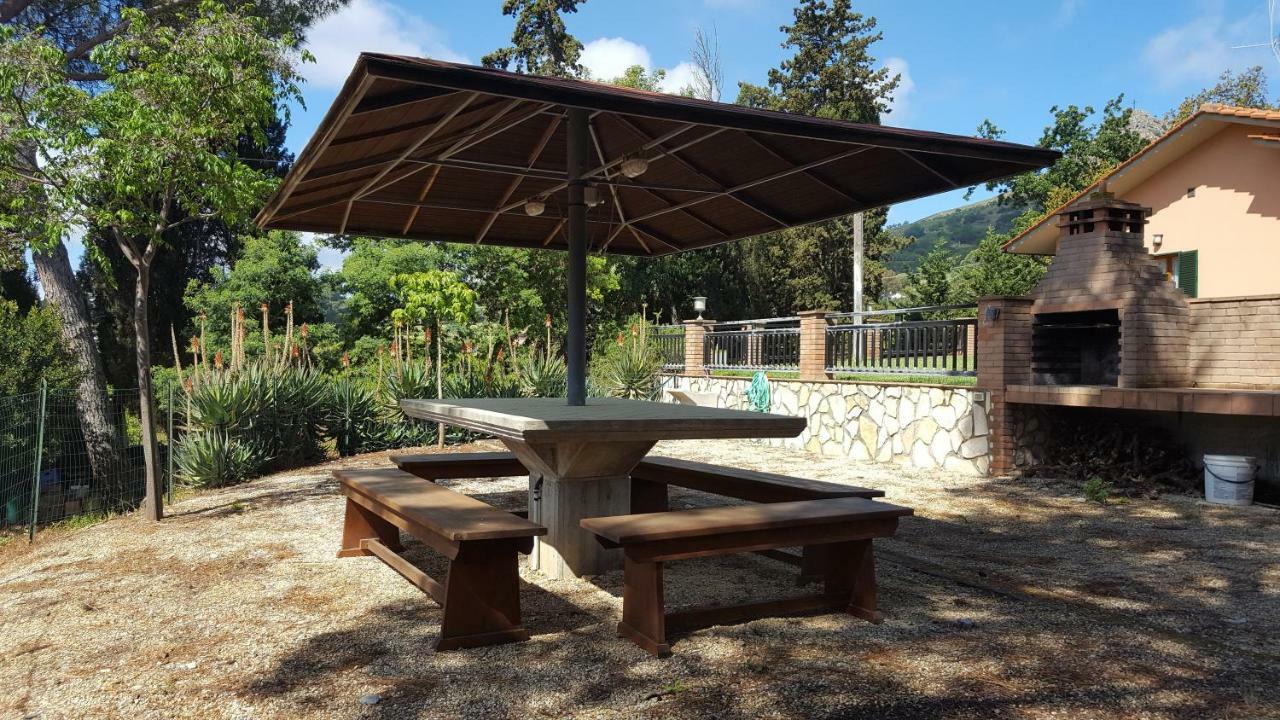 Agriturismo Rebua Porto Azzurro Buitenkant foto