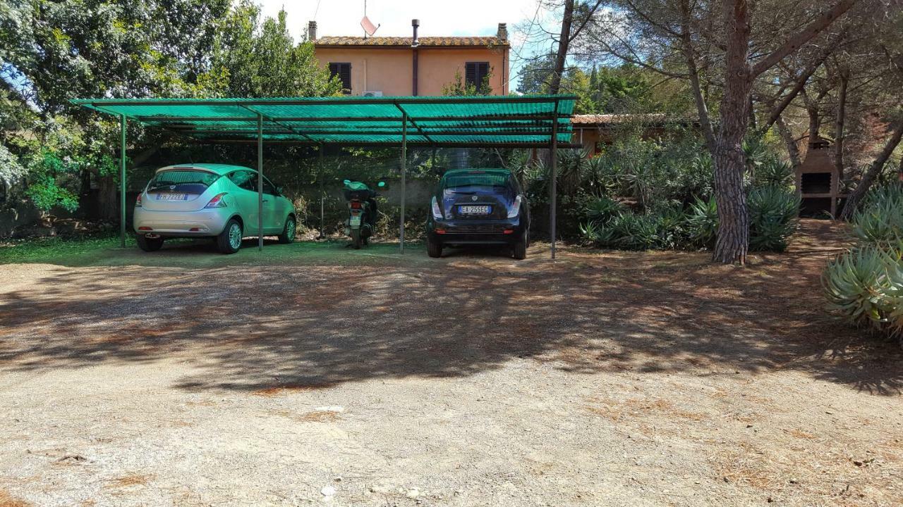 Agriturismo Rebua Porto Azzurro Buitenkant foto